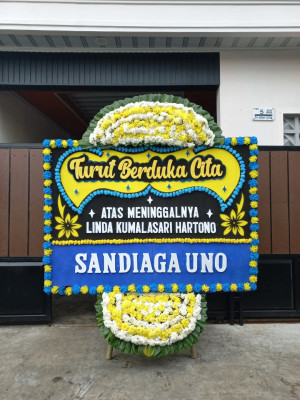 Papan Bunga Duka di Kreo Selatan